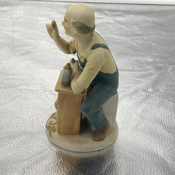 Vintage Porcelain Figurine Of Clockmaker‎ Crafting A Timepiece pocket watch 7.5” - Picture 4 of 11